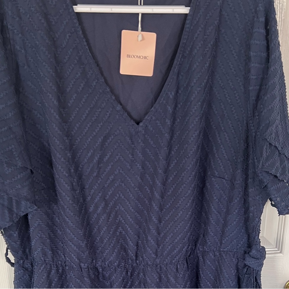 BLOOMCHIC Texture Tiered Ruffle Sleeve See Through Dress NWT 22-24 - Picture 7 of 7